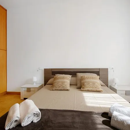 Apartment Lake Achilla 1