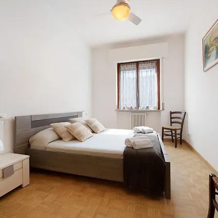 Apartment Lake Achilla 1 *
